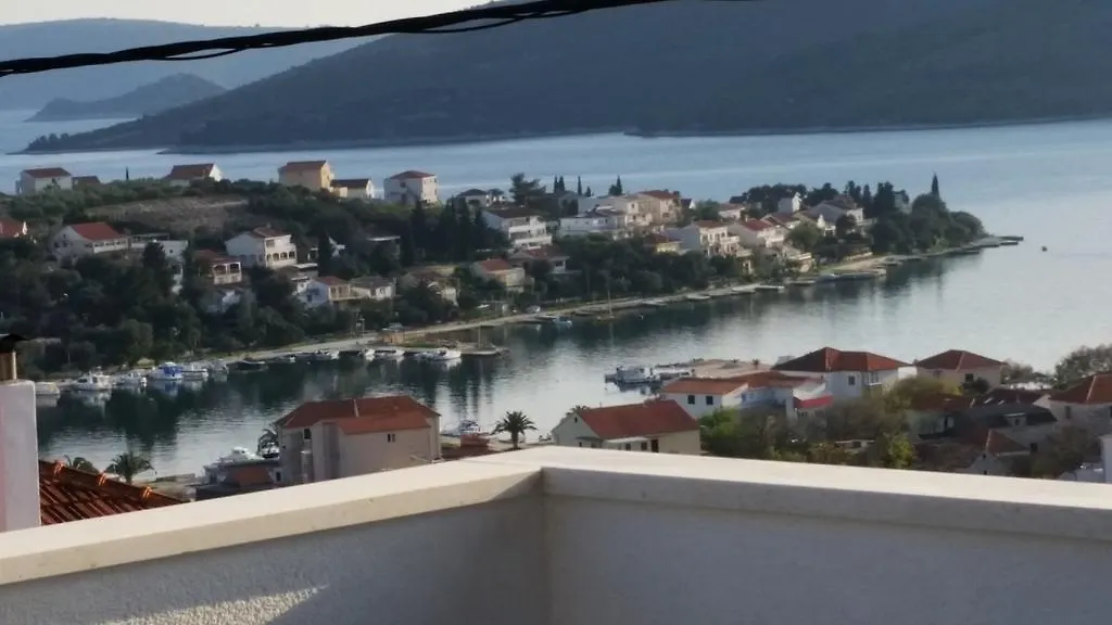 Apartments Plejic Seget Vranjica Croatia