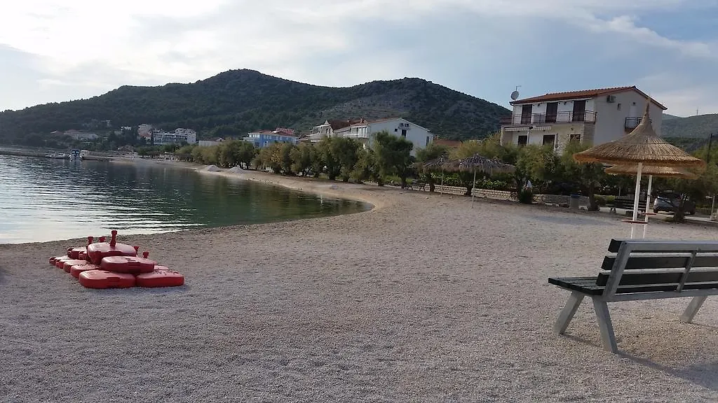 Apartments Plejic Seget Vranjica
