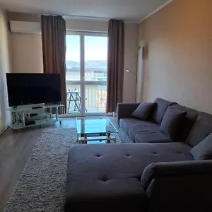 Flat At The Edge Of The Center + Parking Budapeszt